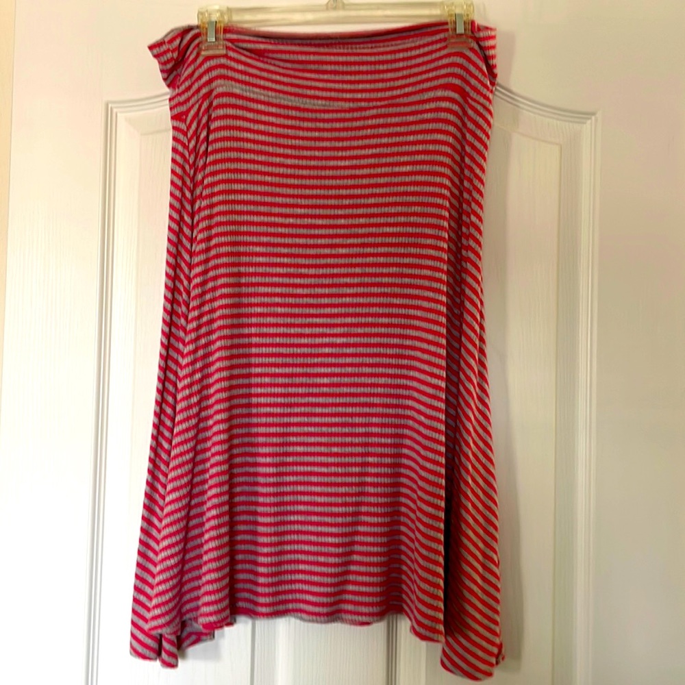LuLaRoe skirt